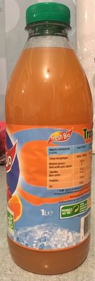 Boisson rafraichissante aux fruits et a l'eau de source