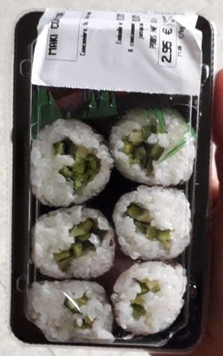 Vegetarian Cucumber Maki