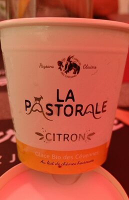 Glace au lait de chèvre au citron