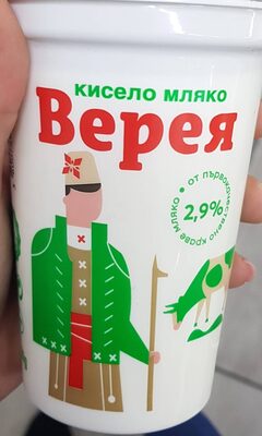 Кисело мляко 2.9%