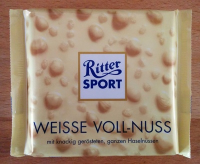 Weisse-Voll-Nuss