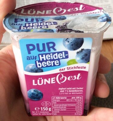 Pur auf Heidelbeere