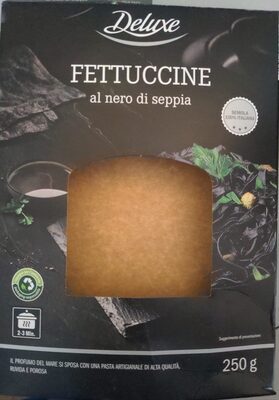 Fettuccine al nero di seppia