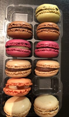 12 Macarons Autumn