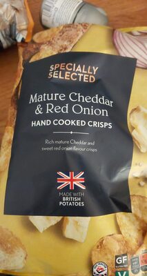 SPECIALLY SELECTED Mature Cheddar & Red Onion HAND
