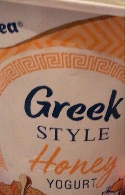 Greek stylr honey yogurt