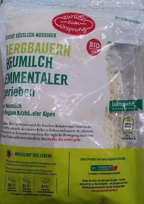 Österreichischer Bio-Emmentaler gerieben Hartkäse mit Rundlochung 45 % E.i.T., aus pasteurisierter Heumilch