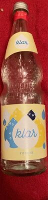Mineralwasser mit Zitrone
