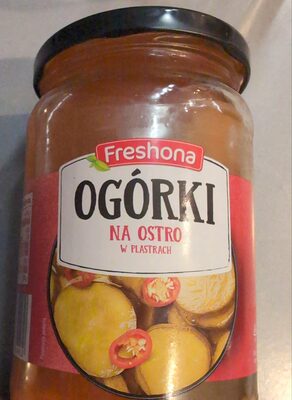 Ogórki na ostro w plastrach