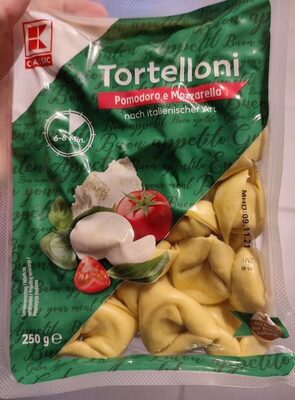 Tortelloni Pomodore e Mozzarella