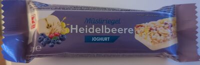 KClassic Müsli Bar with blueberries and yoghurt glazing