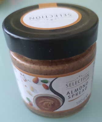 Pasta z pražených mandlí