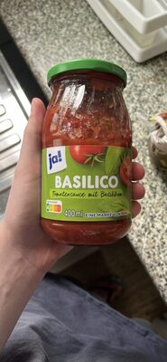 Tomatensauce mit Basilikum