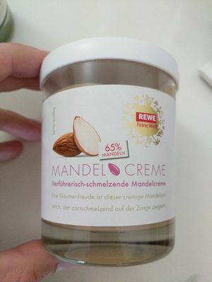 Mandel Creme