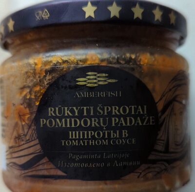 Rūkyti šprotai pomidorų padaže