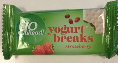Strawberry yogurt breaks