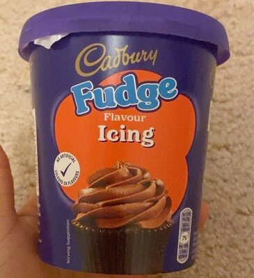 Cadbury Fudge Icing 400g