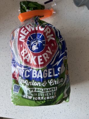 Red Onion & Chive Bagels