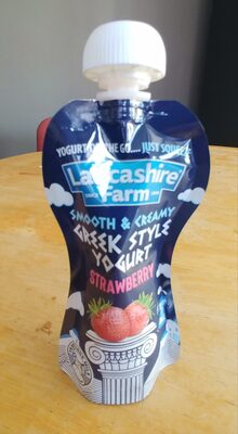 Lancashire Farm Smooth & Creamy Greek Style Yogurt (Strawberry)