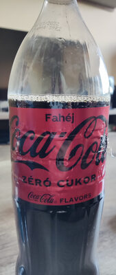 CokeZERO™ Fahéj Energiamentes cola-fahéjizű szénsavas üdítőital. Édesítőszerekkel.
