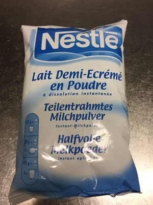 NESTLÉ Lait Demi-Écrémé en Poudre Poche de 500g