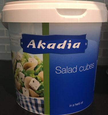 Salat Cubes in a herb oil