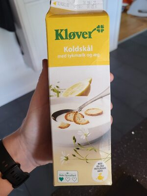 Koldskål med tykmælk og æg