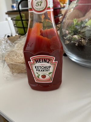Ketchup pikantny