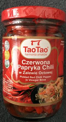 Czerwona papryka chili w zalewie octowej