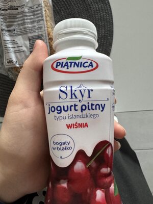 Skyr jogurt pitny typu islandzkiego Wiśnia