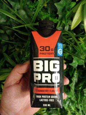 Big pro strawberry flavour high protein drink