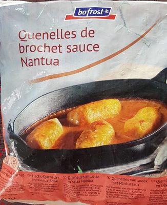Quenelles de brochet sauce Nantua