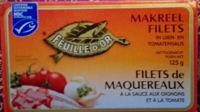 Filets de maquereaux à la sauce aux oignons et à la tomate