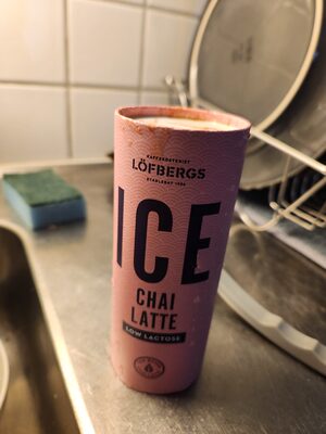 Ice chai latte