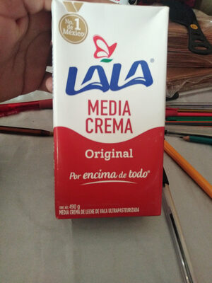 Media Crema Lala entera