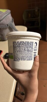 Yoghurt griego natural, deslactosado, bajo en grasa