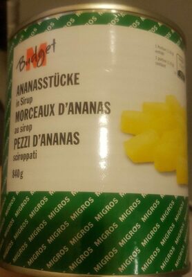 Morceaux d'ananas au sirop