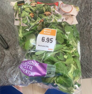 Nüsslisalat