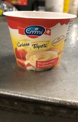 Petit pot de semoule à la rhubarbe-fraise
