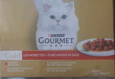 Les noisettes, Aliment complet pour chat au boeuf, @ la dinde et au canard, au saumon et au poulet, au poulet et au foie