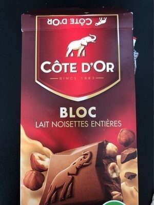 Bloc lait noisettes entières