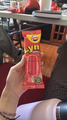 LYN FRUTILLA