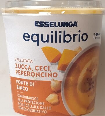 Vellutata zucca, ceci, peperoncino