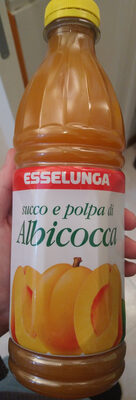 Succo e polpa di albicocca