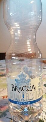 Acqua minerale naturale frizzante nuova fonte