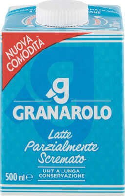 Latte parzialmente scremato uht a lunga conservazione