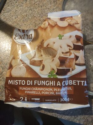Mélange de champignons en cubes