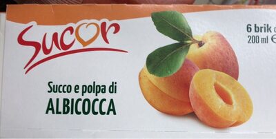 Succo e polpa di albicocca