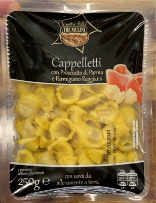 Cappelletti con prosciutto di parma e parmigiano reggiano
