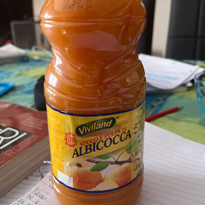Succo e polpa di albicocca